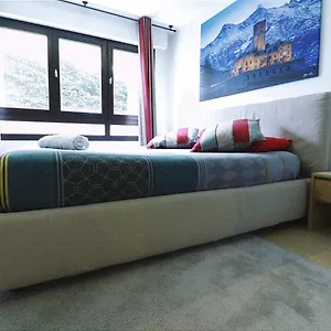 maison-vacances-chamonix-mont-blanc.hotels-rhonealpes.com/